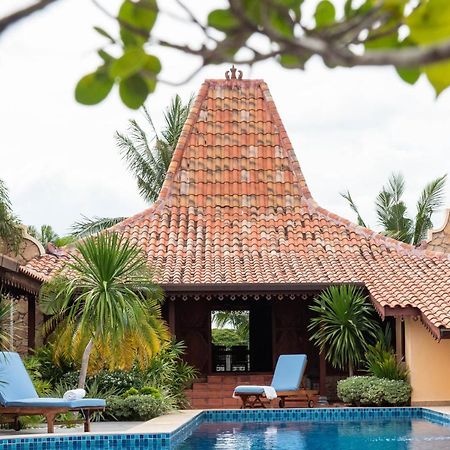 Limasan Villa Langkawi Pantai Cenang  Buitenkant foto