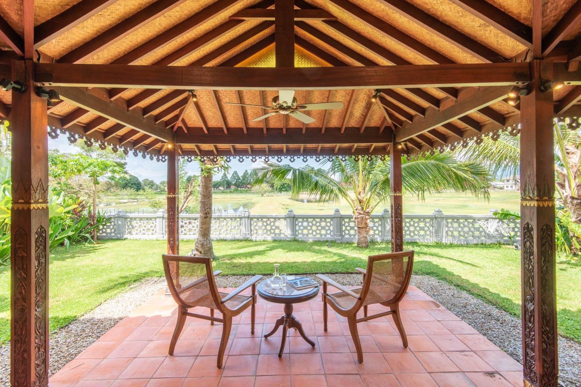 Limasan Villa Langkawi Pantai Cenang  Buitenkant foto