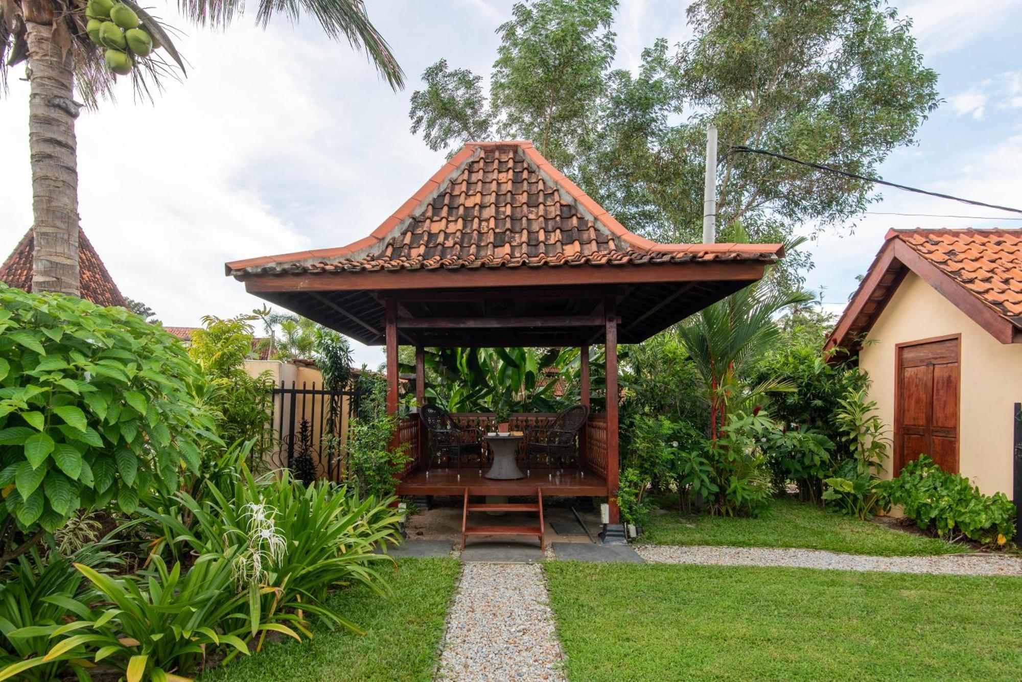 Limasan Villa Langkawi Pantai Cenang  Buitenkant foto