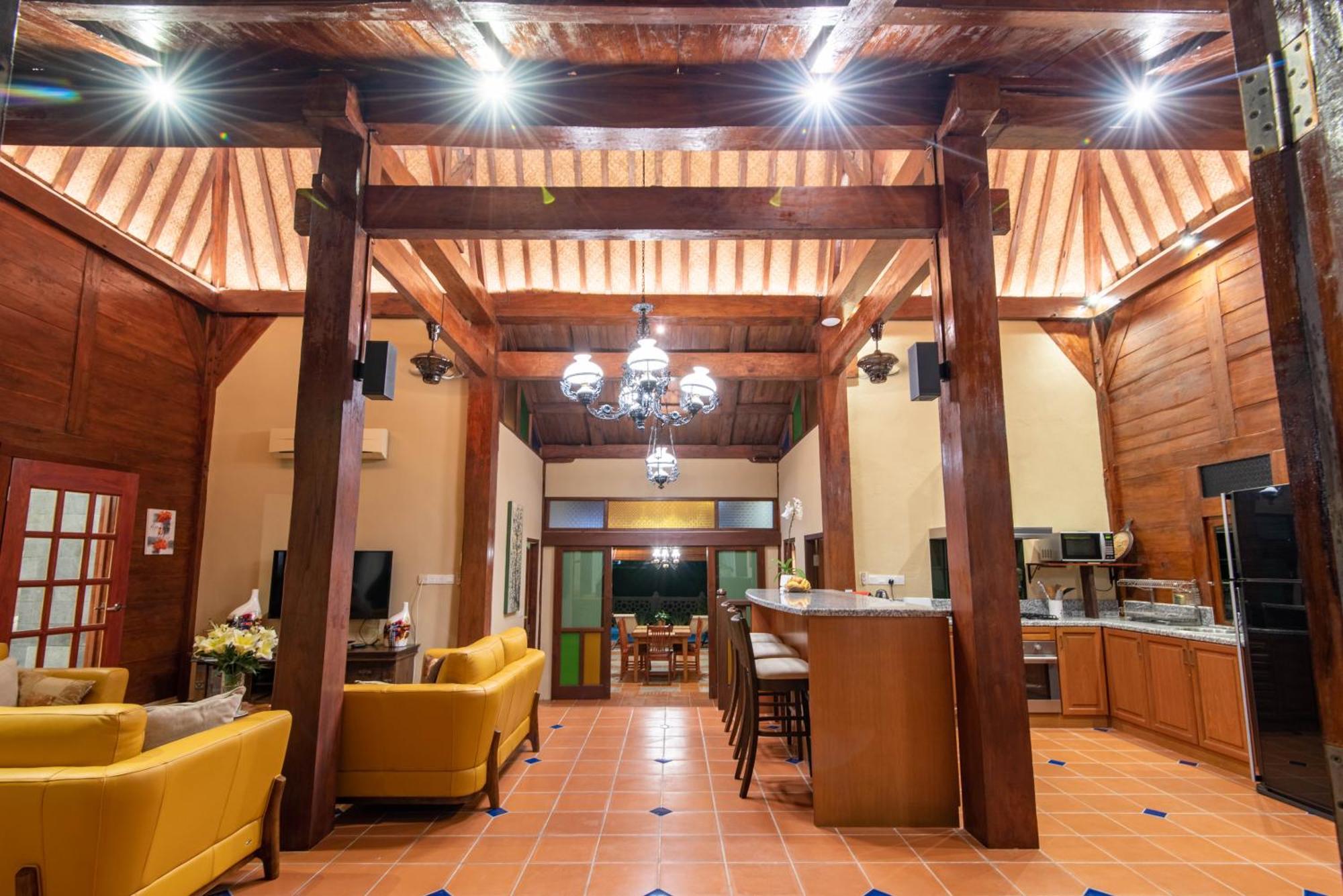 Limasan Villa Langkawi Pantai Cenang  Kamer foto