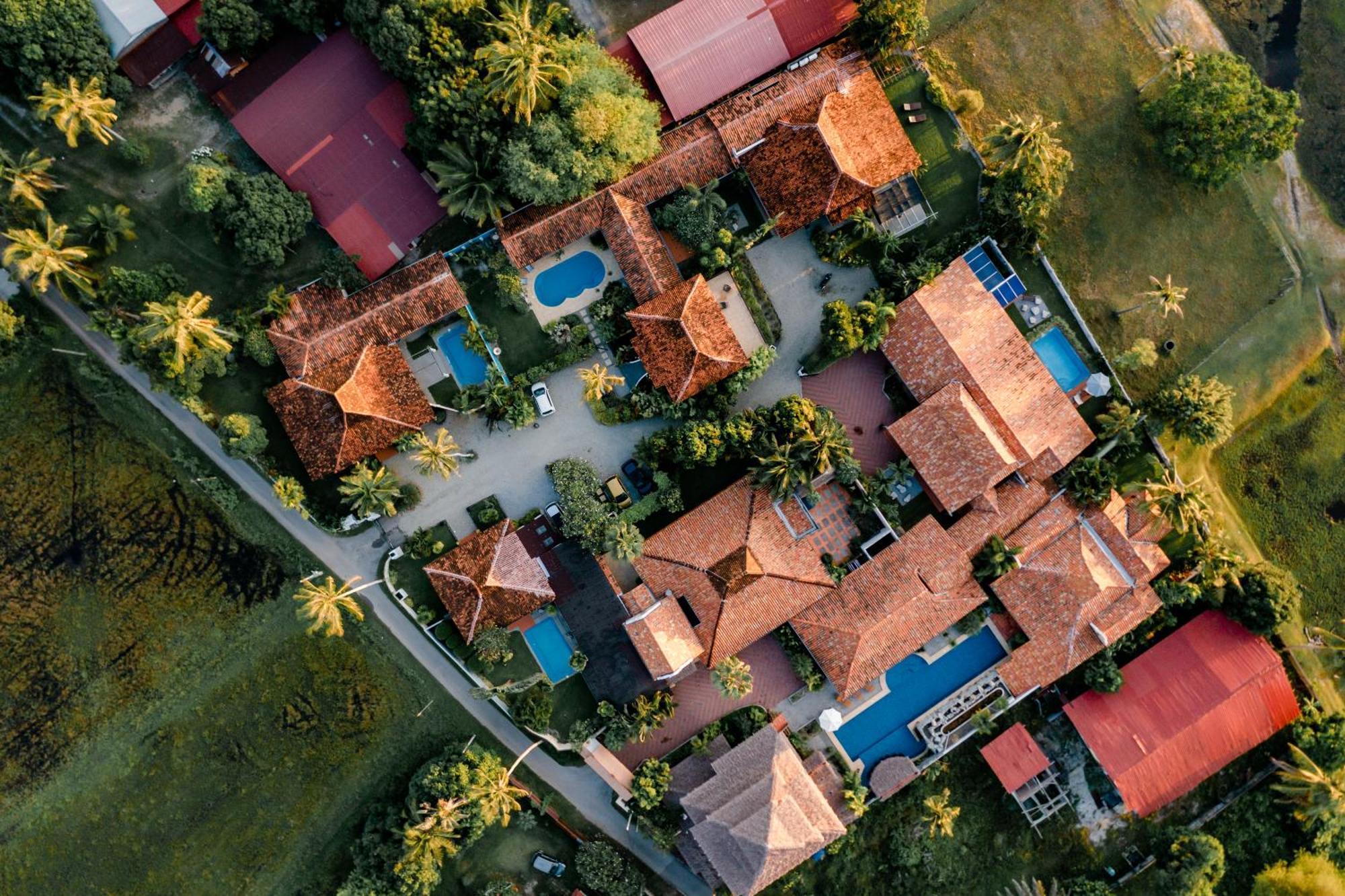 Limasan Villa Langkawi Pantai Cenang  Buitenkant foto